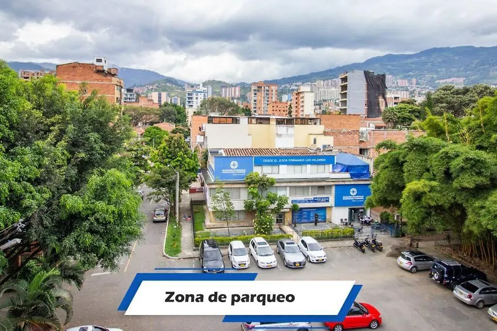 2 Alcobas Zona Turistica Y Central 302 Medellin 0*,  Colombia