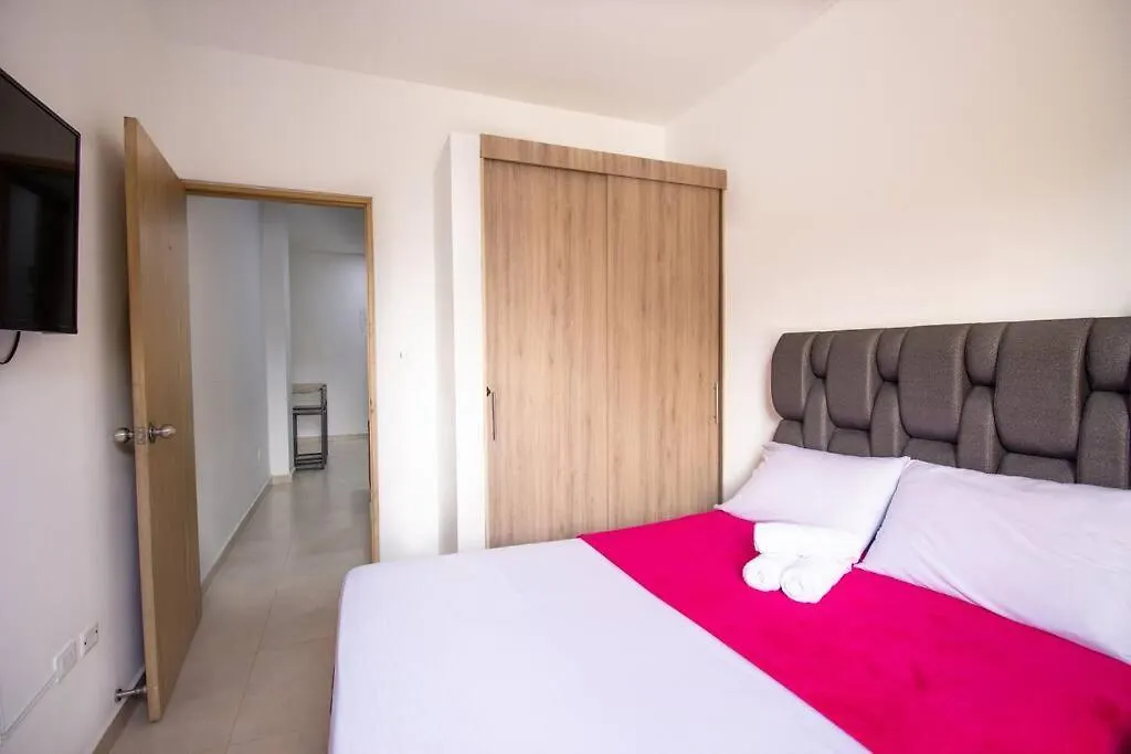 2 Alcobas Zona Turistica Y Central 302 Медельин 0*,  Колумбия